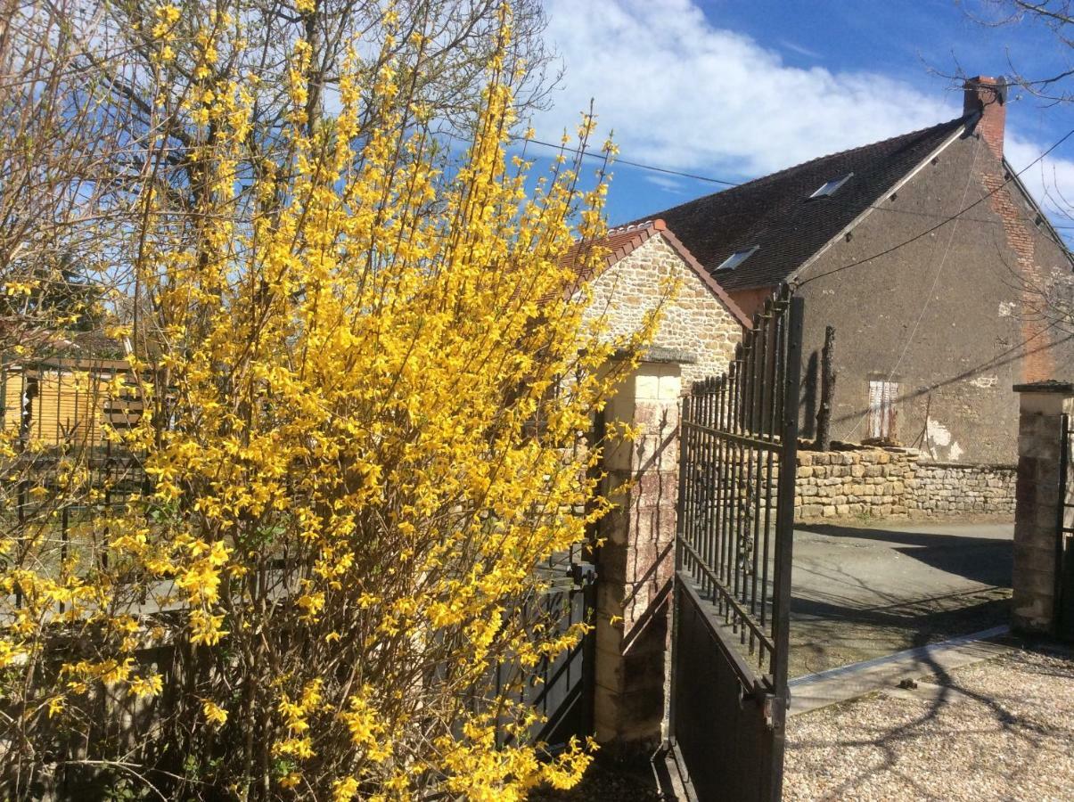 contesdunegrandmere Villa Orsennes Exterior foto